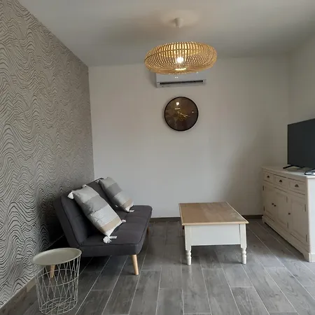 Ferienhaus Maison 2 Ch Confortable Saint-Montan